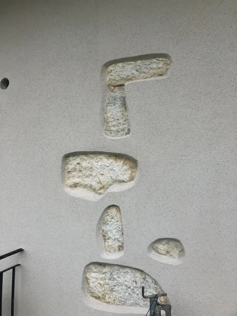 Pierres+apparantes+finition+gratté+fin-321a545b-1920w