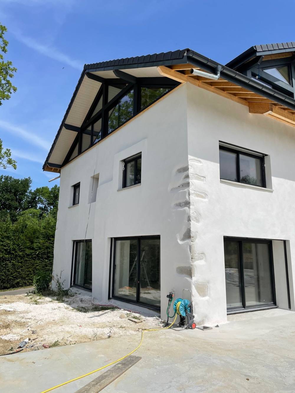 CHANTIER_CHOISY_FINITION_FROTTE_FIN_COUELUR_500_WEBER